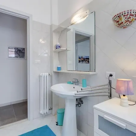 Casa Vacanze Nonna Elena * Rome