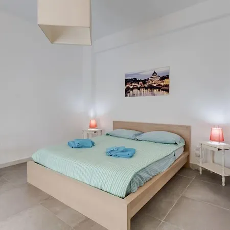 Casa Vacanze Nonna Elena Rome