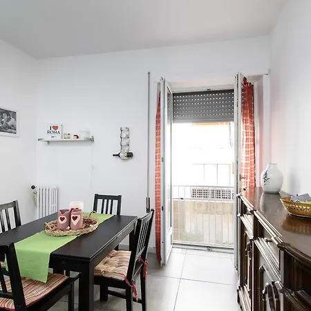 Casa Vacanze Nonna Elena * Rome