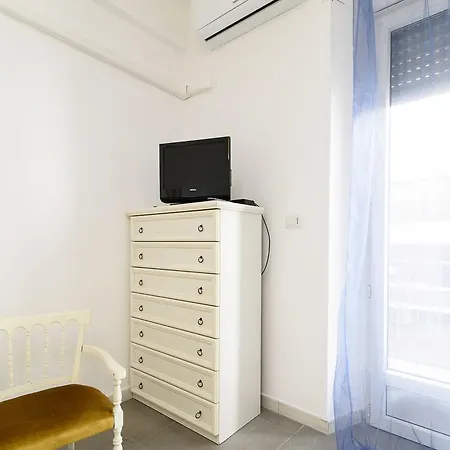 Casa Vacanze Nonna Elena Holiday home Rome